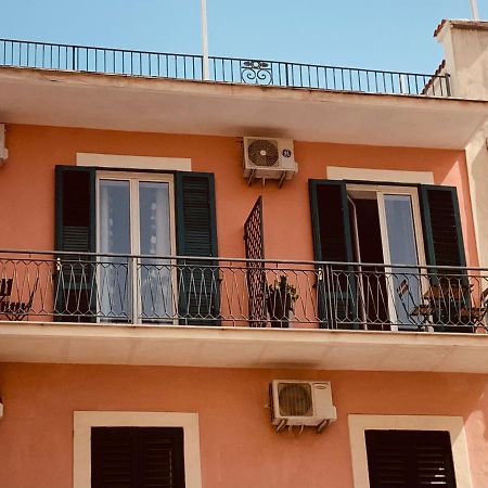 Hotel Le stanze dei desideri Caserta Esterno foto
