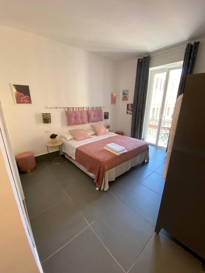 Hotel Le stanze dei desideri Caserta Esterno foto