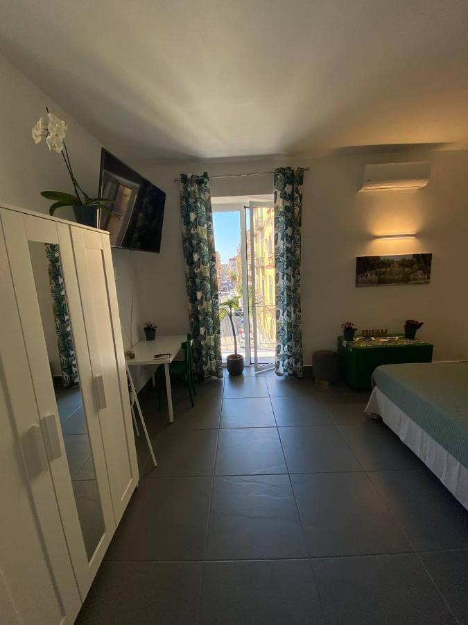 Hotel Le stanze dei desideri Caserta Esterno foto