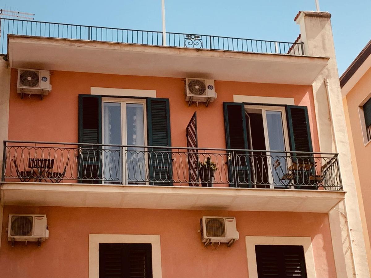 Hotel Le stanze dei desideri Caserta Esterno foto